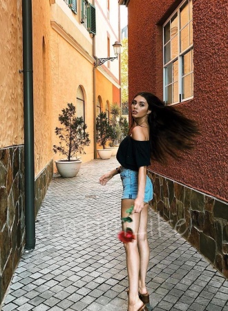 Стриптизерша Карина №23373, 29 лет